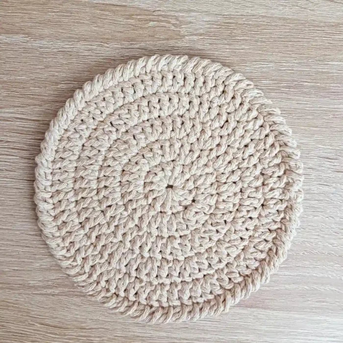 Podkładka ze sznurka bawełnianego_3 Kurs szydełkowania podkładki ze sznurka dla początkujących